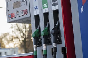 Lee más sobre el artículo Gasolina low cost, ¿sí o no?